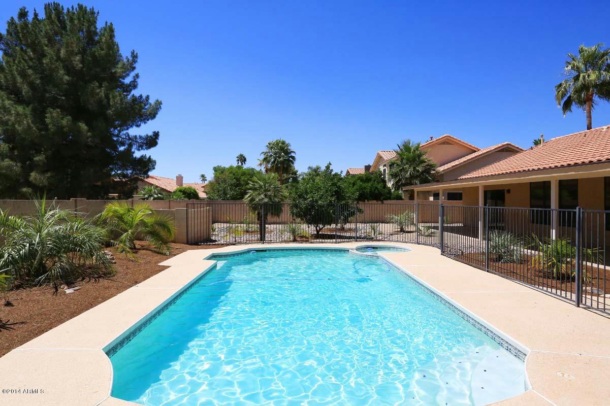 5409 E Michelle Dr., Scottsdale, AZ 85254