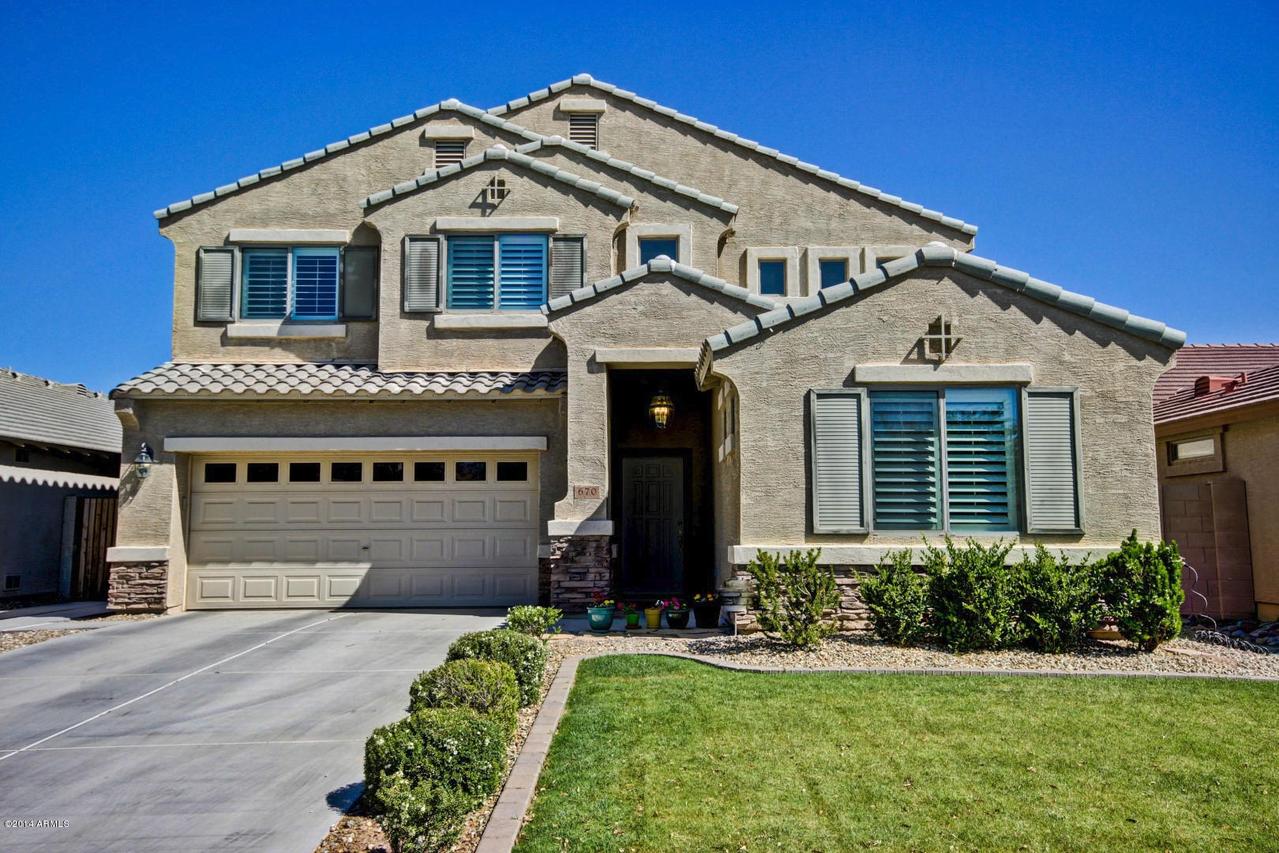 670 E Baker Dr., San Tan Valley, AZ 85140