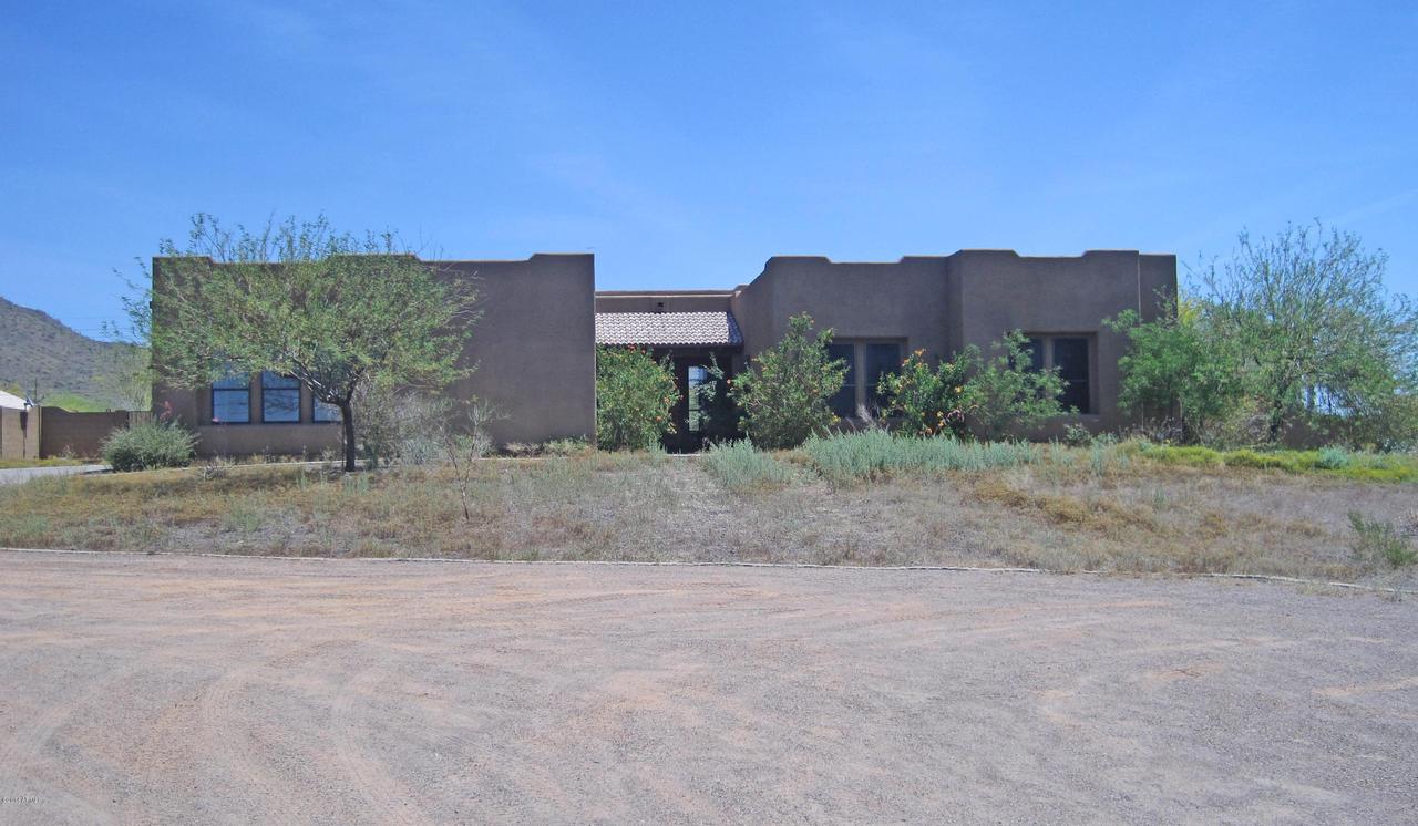 40019 N New River Rd., Phoenix, AZ 85086