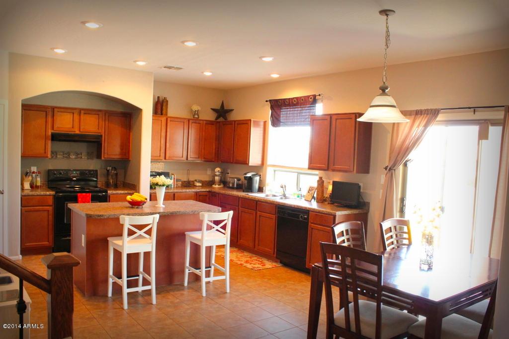 10422 W Trumbull Rd., Tolleson, AZ 85353