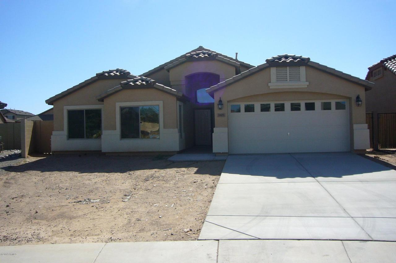 3905 E Azurite Rd., San Tan Valley, AZ 85143