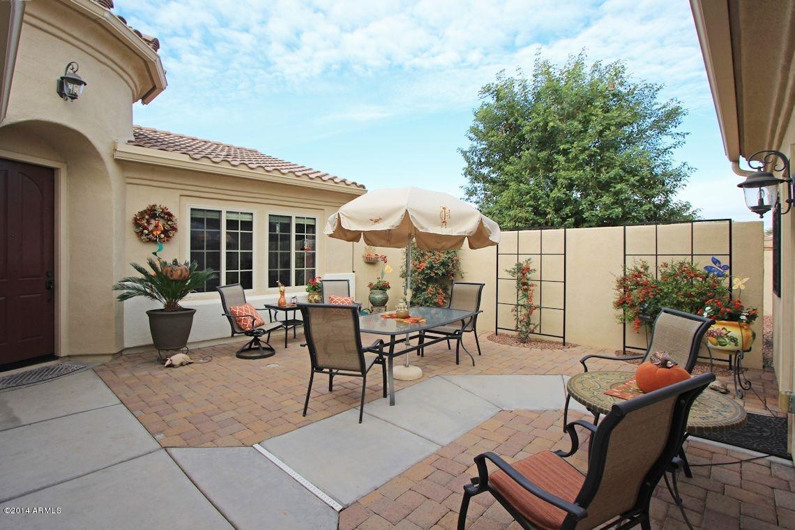 22936 N Las Positas Dr., Sun City West, AZ 85375