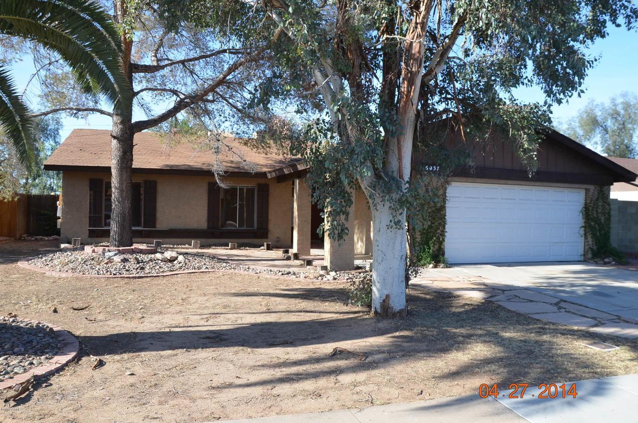 6037 W Zoe Ella Way, Glendale, AZ 85306