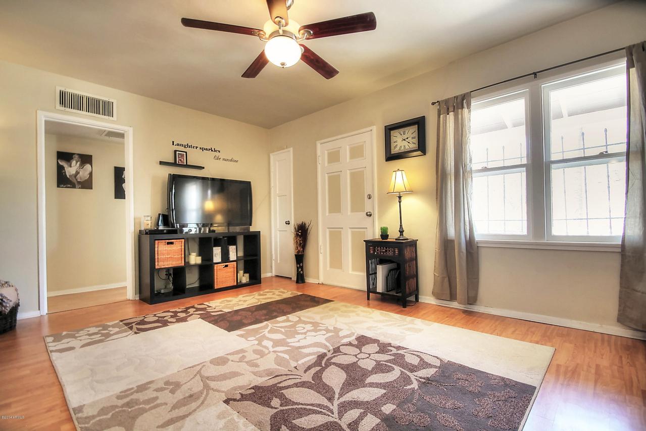 1337 W Latham St., Phoenix, AZ 85007