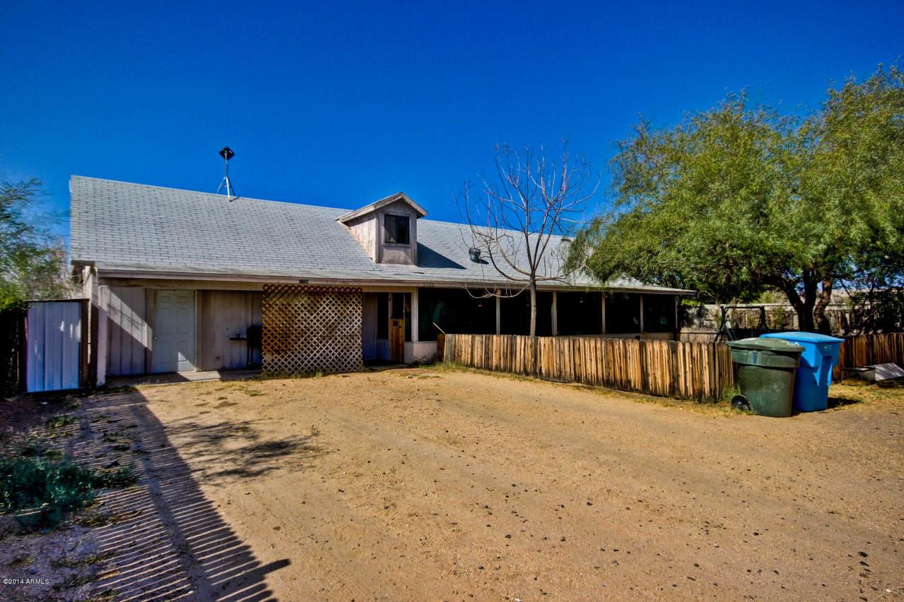 2732 E Saint John Rd., Phoenix, AZ 85032