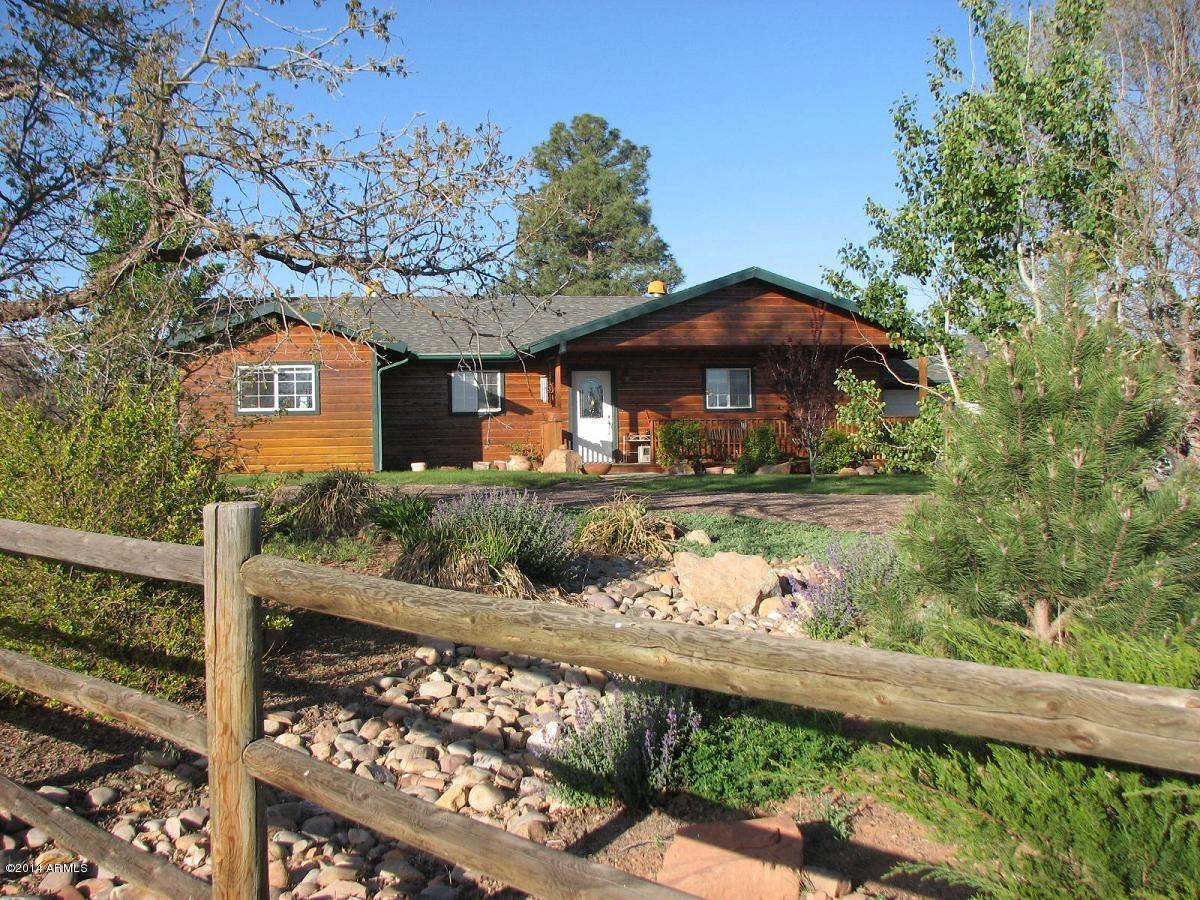 756 Club Straight Ln., Linden, AZ 85901