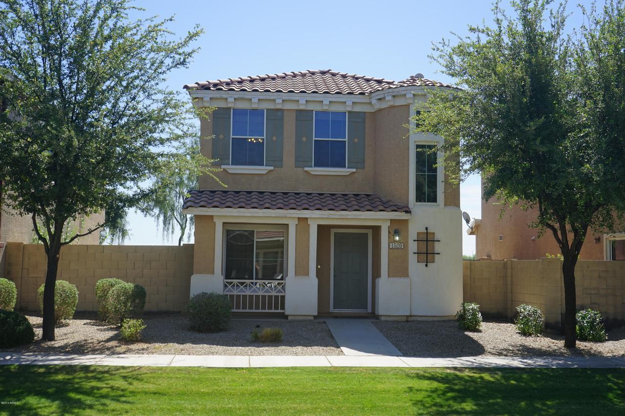 1520 S Roadrunner Dr., Gilbert, AZ 85296