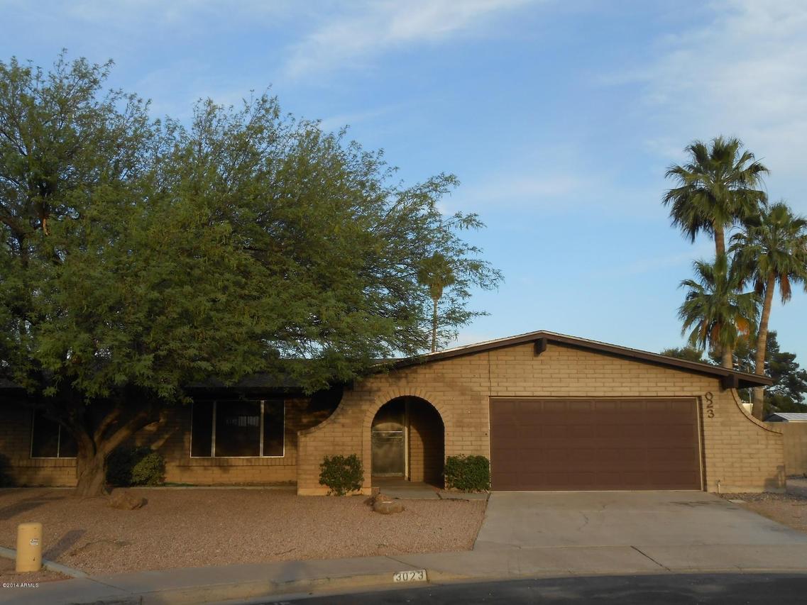 3023 S Carriage Ln., Mesa, AZ 85202