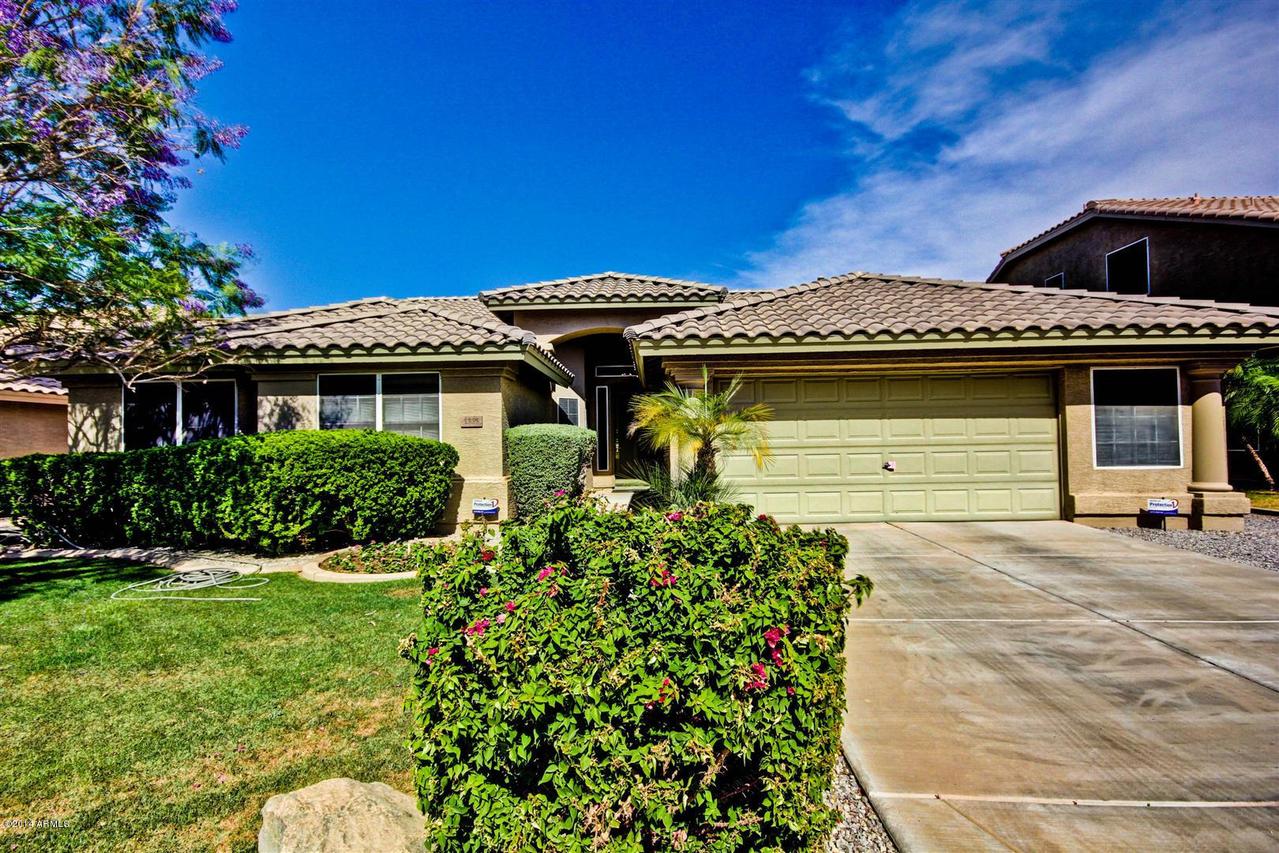 1335 S Larkspur St., Gilbert, AZ 85296