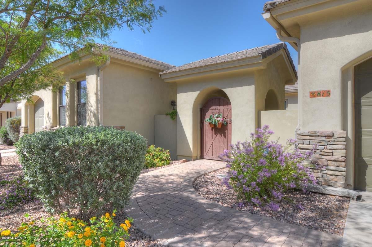 815 W Juniper Ln., Litchfield Park, AZ 85340