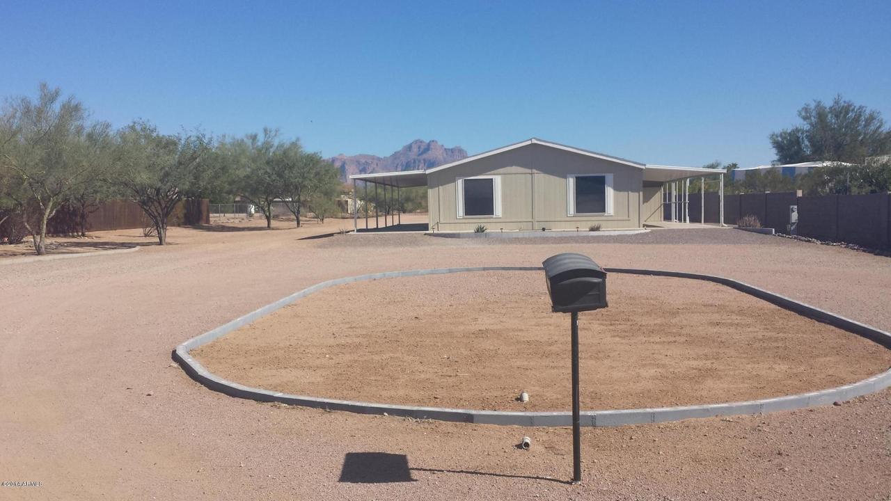1523 N Cedar Dr., Apache Junction, AZ 85120