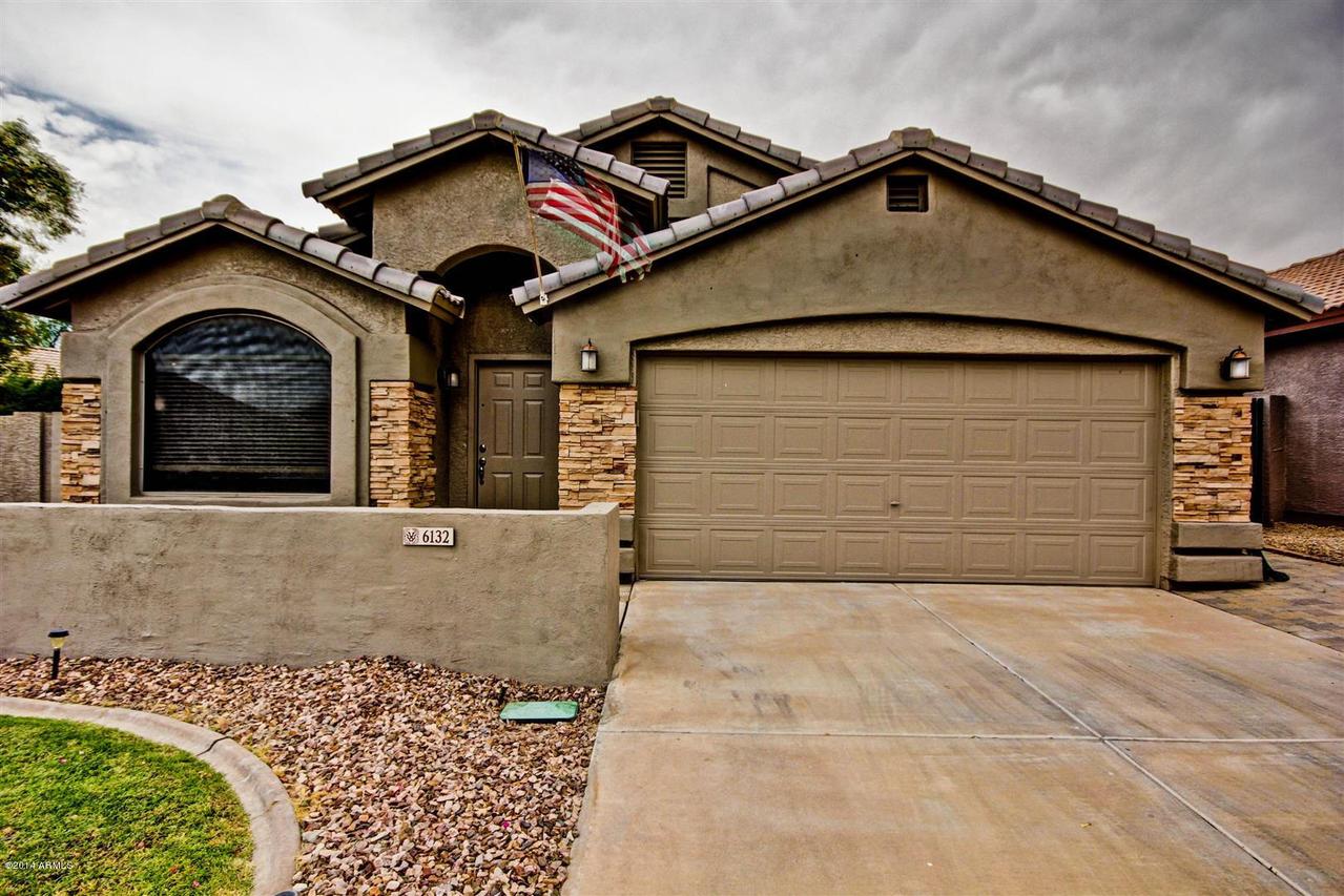 6132 E Roland St., Mesa, AZ 85215