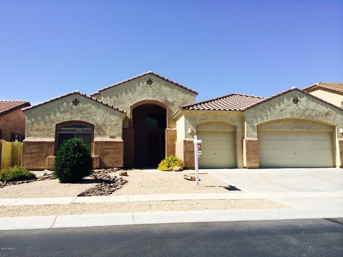 2212 W Apache Rain Rd., Phoenix, AZ 85085