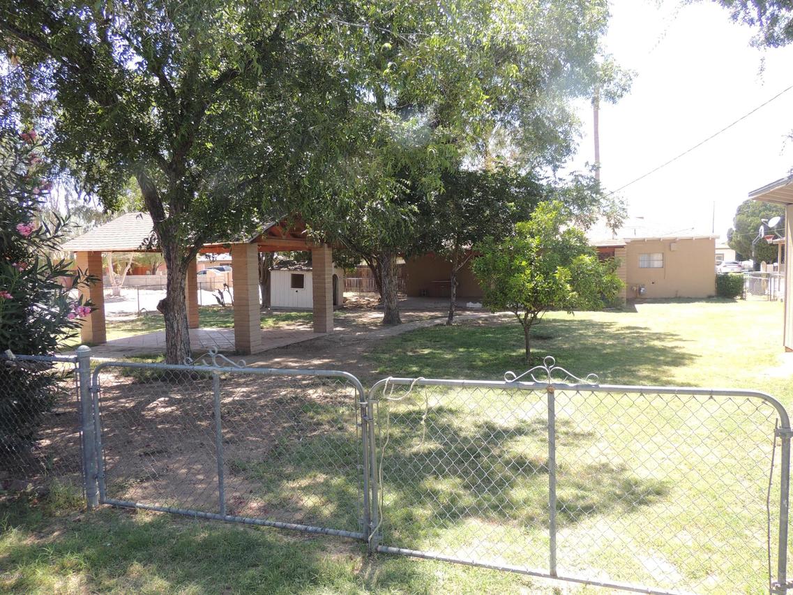 5819 S 14th Ave., Phoenix, AZ 85041