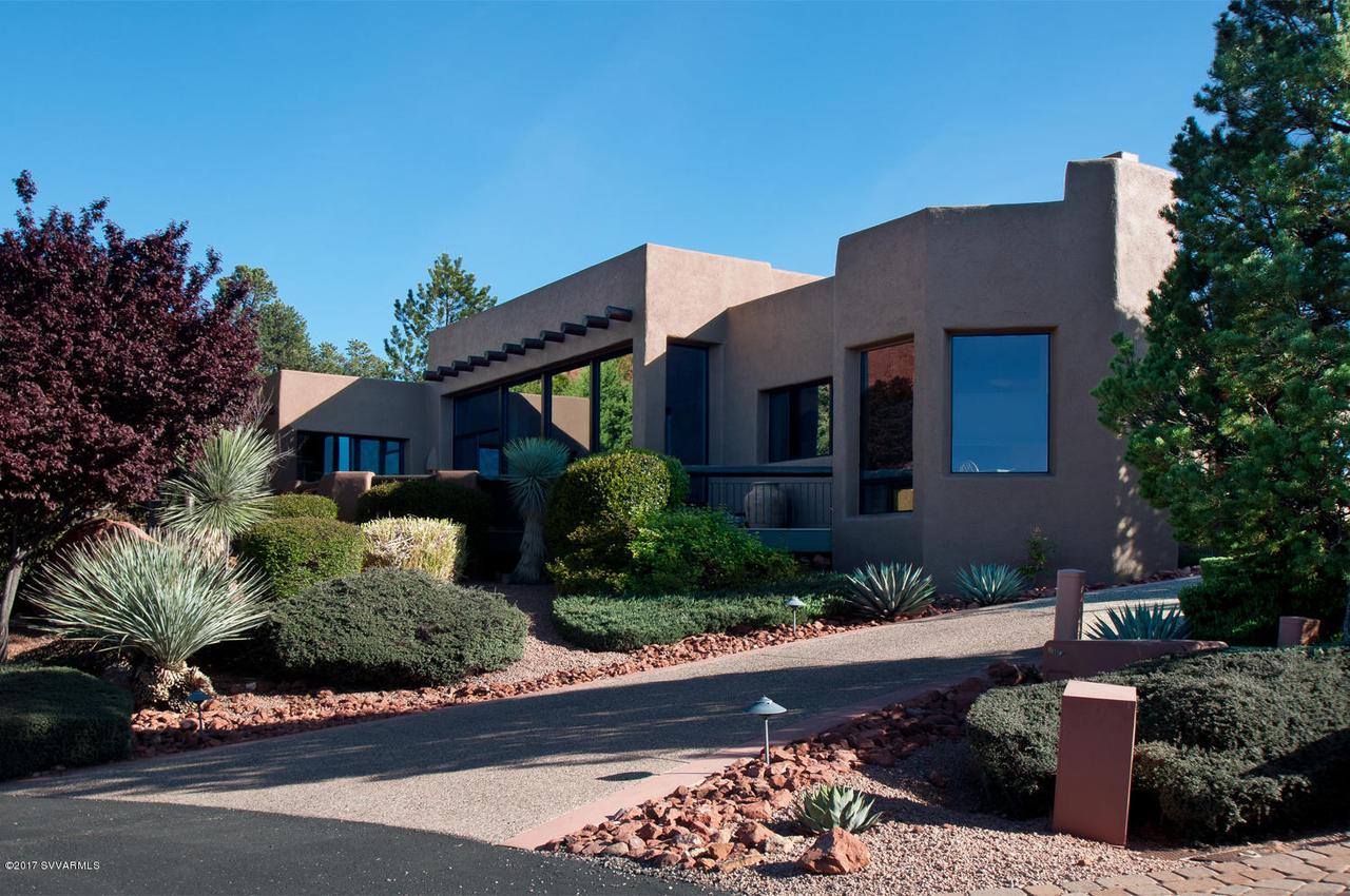 11 W Mccullough Dr., Sedona, AZ 86336