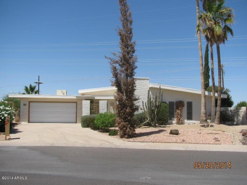 11201 W Granada Dr., Sun City, AZ 85373