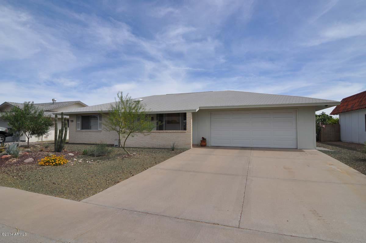9839 W Wrangler Dr., Sun City, AZ 85373