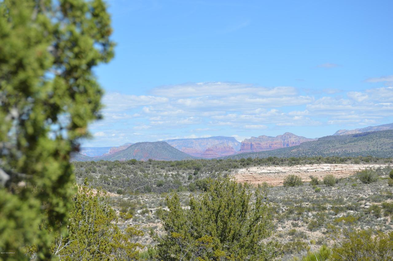 4215 Sage Brush Ln., Rimrock, AZ 86335