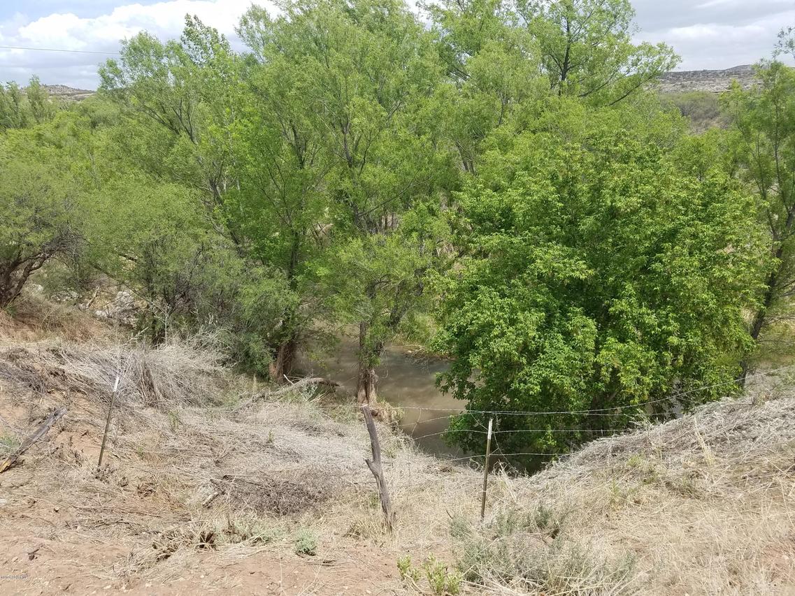 7153 E Vineyard Dr., Cornville, AZ 86325