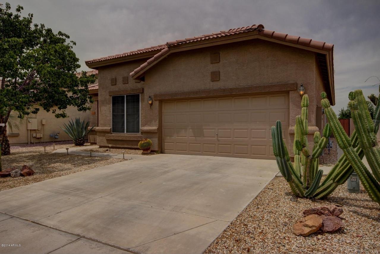 11646 W Flycatcher Ct., Surprise, AZ 85374