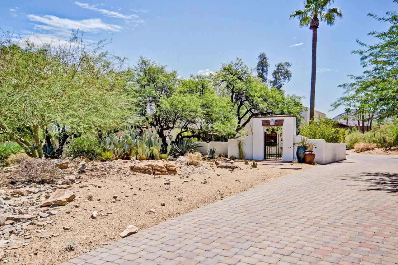 8603 N Dove Cir., Phoenix, AZ 85028