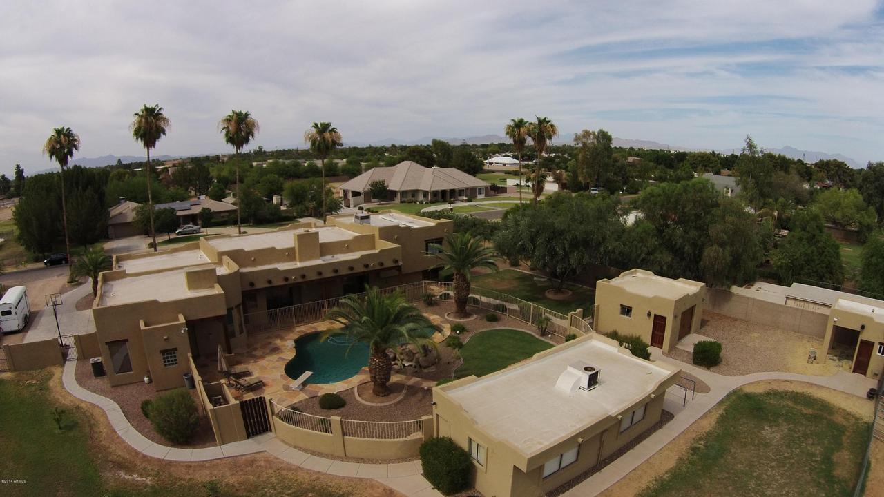 815 E Harwell Rd., Gilbert, AZ 85234