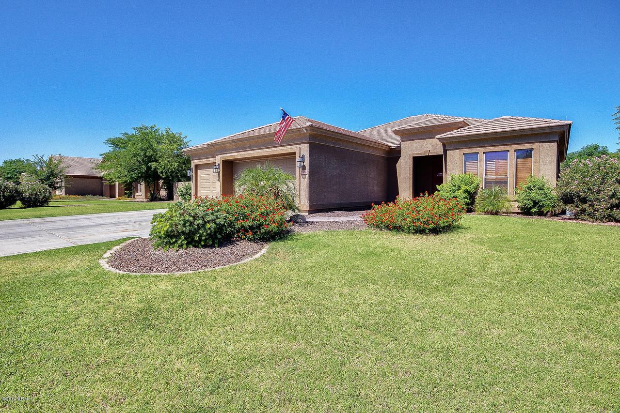 20826 S Hadrian Way, Queen Creek, AZ 85142