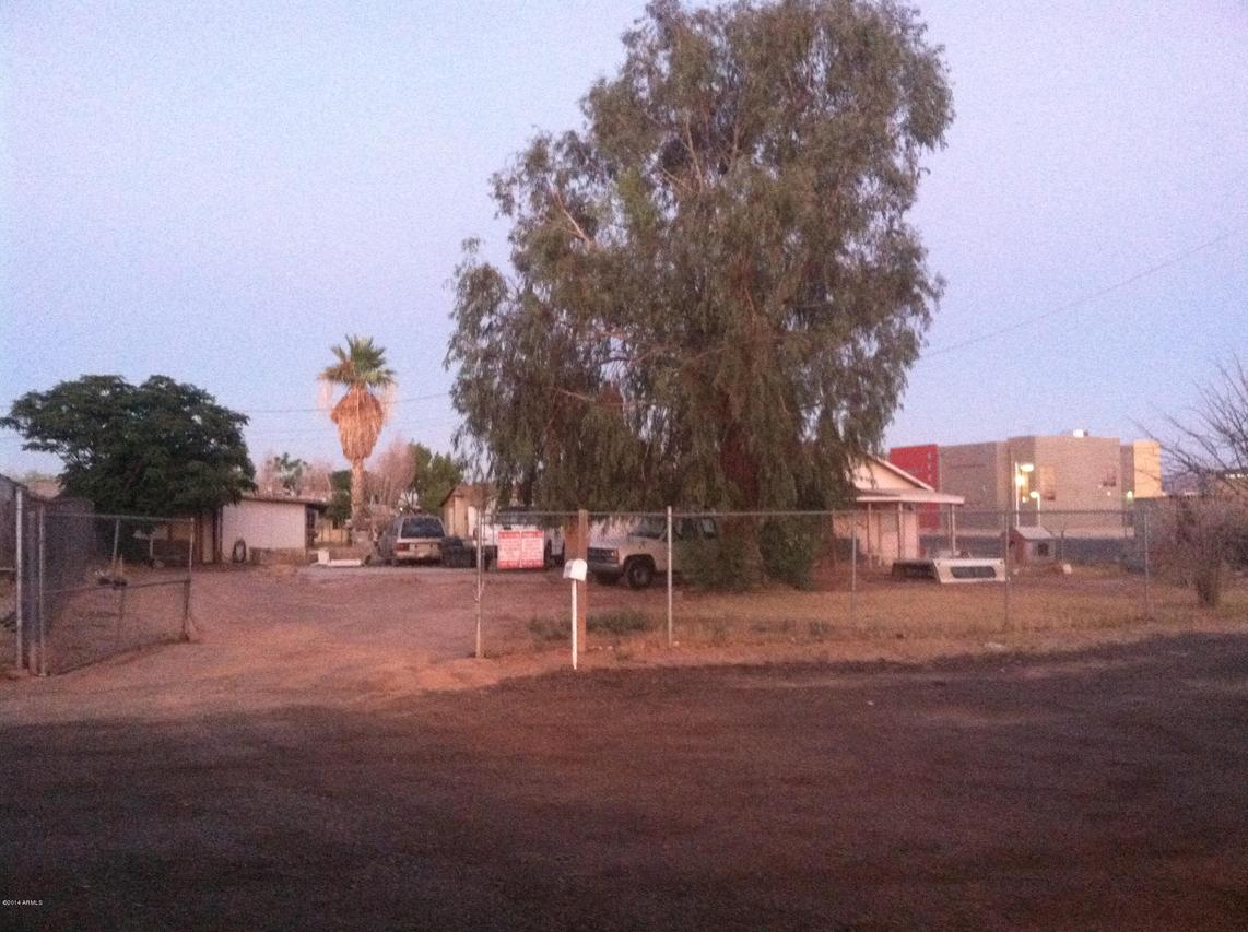 3037 S 68th Dr., Phoenix, AZ 85043