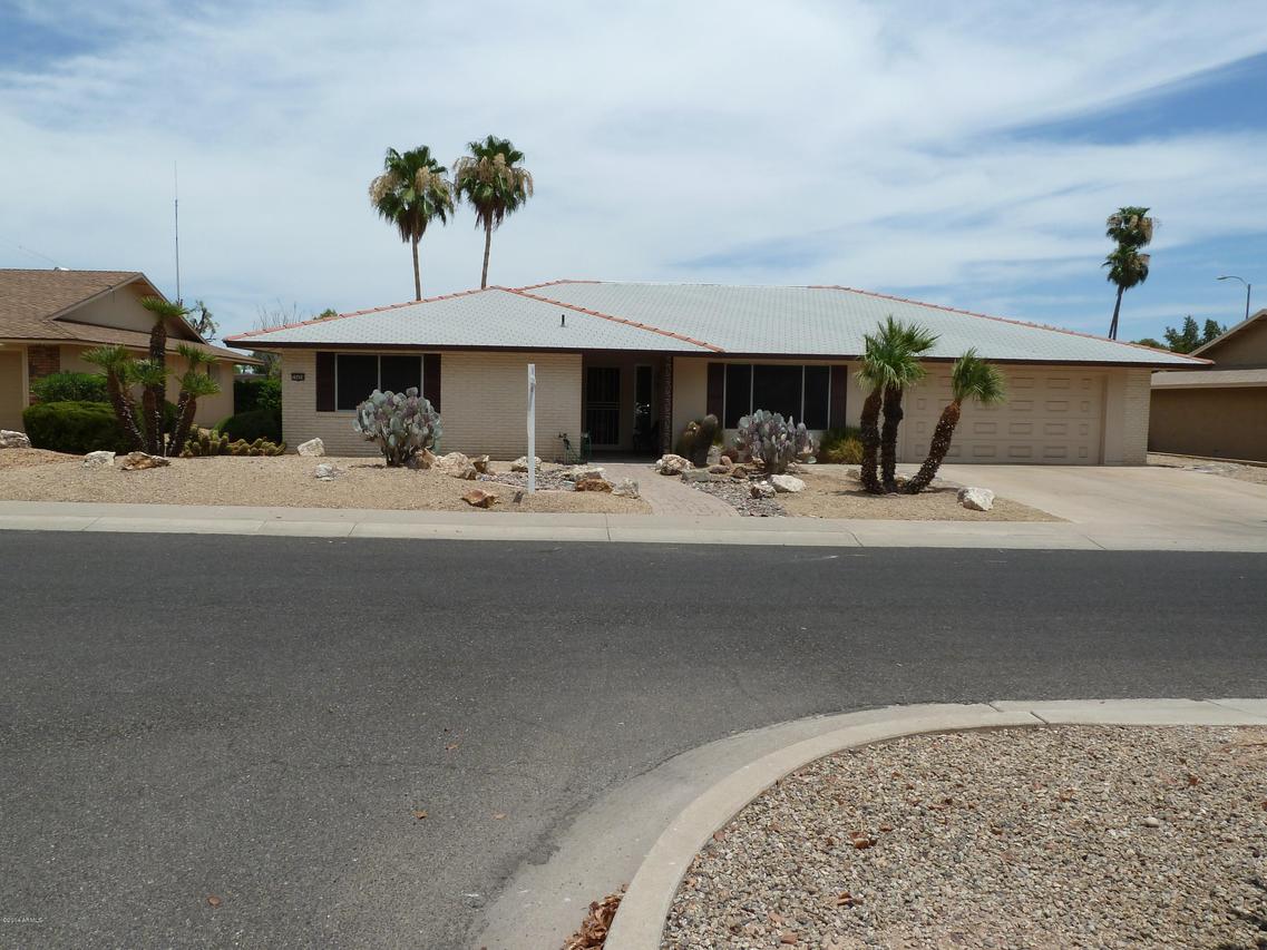 10424 W Wheatridge Dr., Sun City, AZ 85373