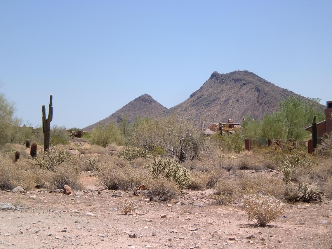 13175 E Summit Dr. #56, Scottsdale, AZ 85259