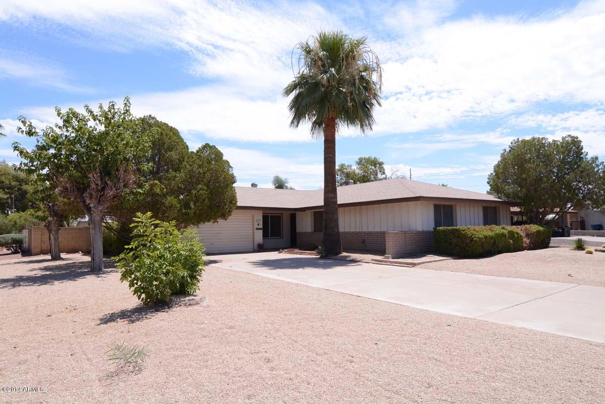 175 S Sagebrush Cir., Litchfield Park, AZ 85340