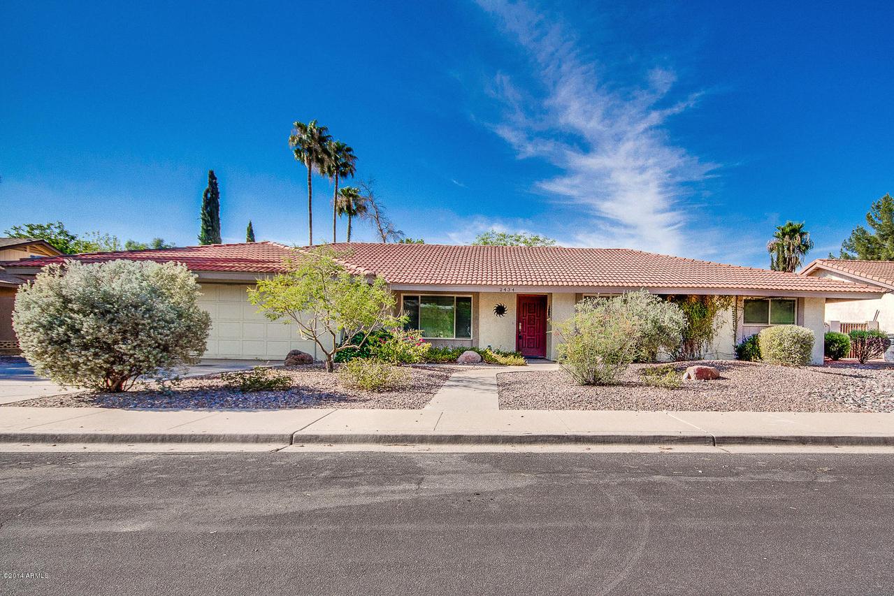 2434 E Jensen St., Mesa, AZ 85213