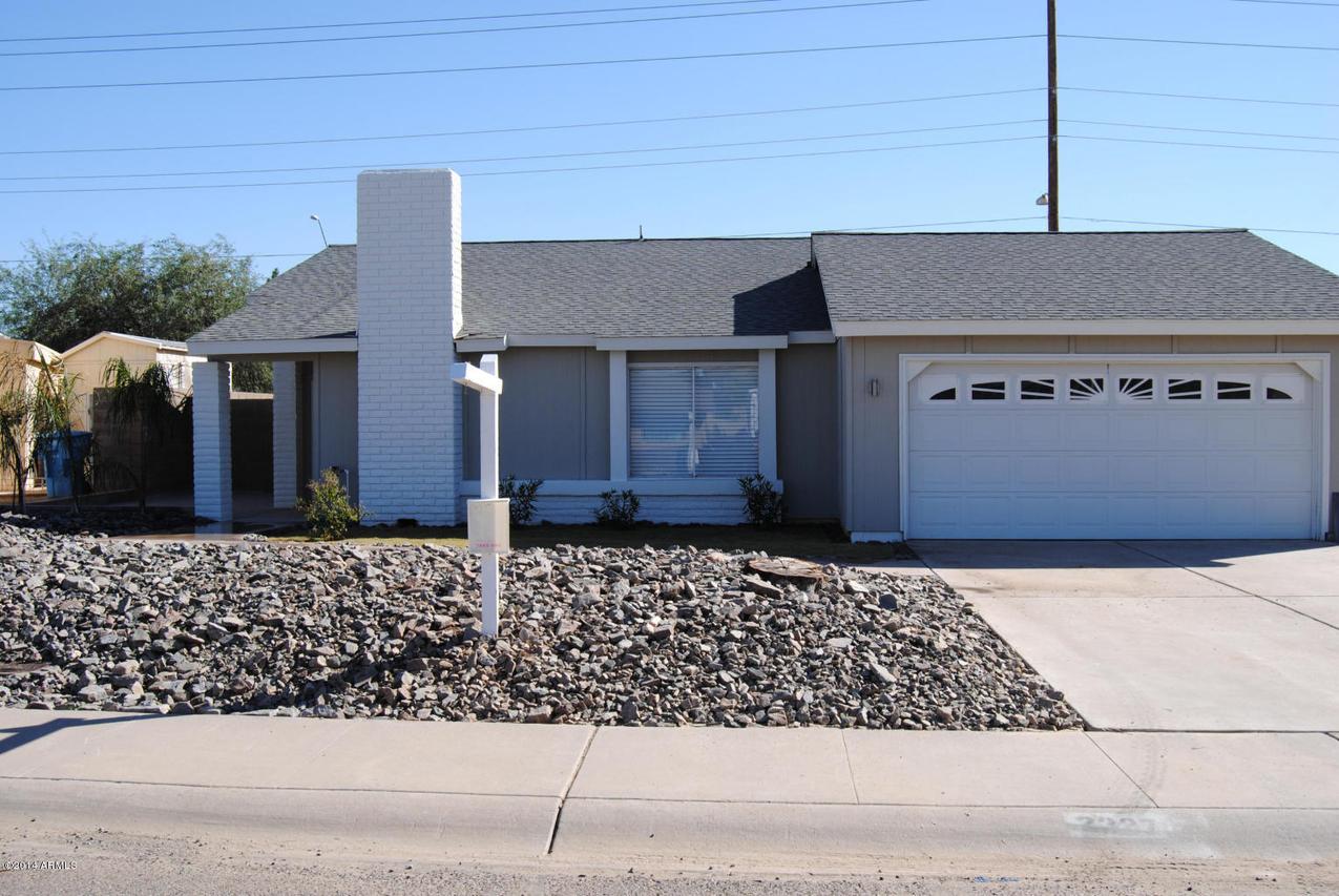 2327 W Beck Ln., Phoenix, AZ 85023