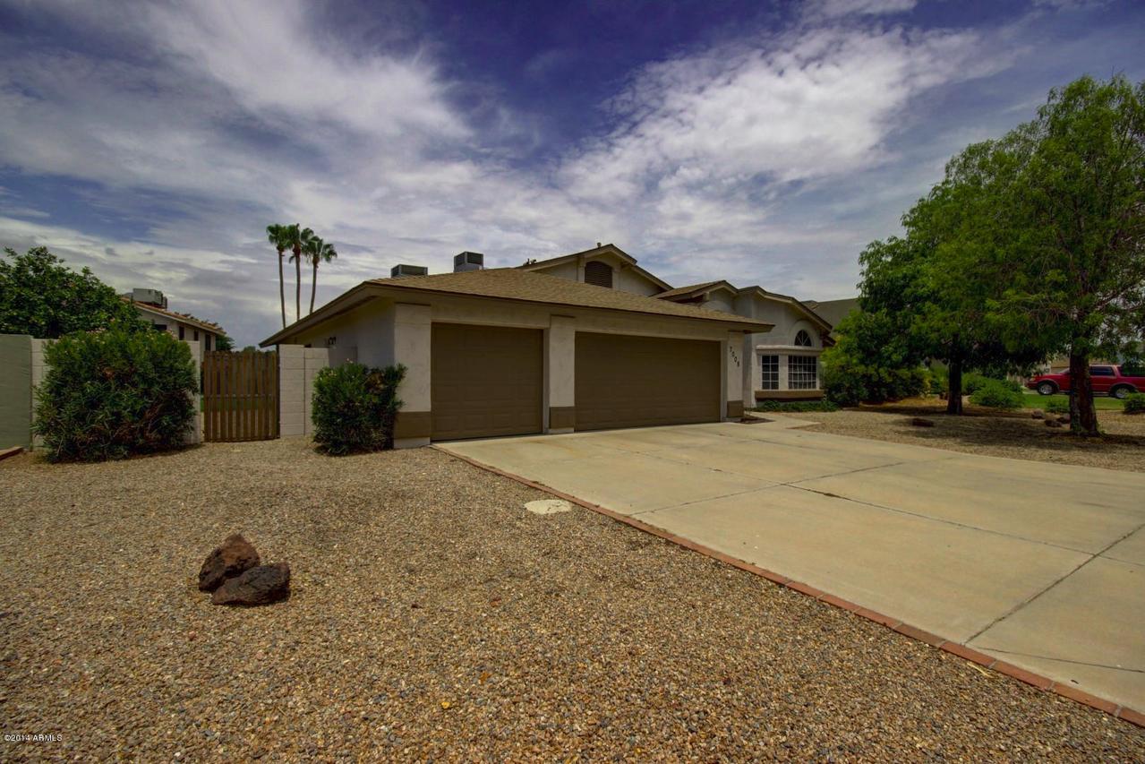 7008 W Bloomfield Rd., Peoria, AZ 85381