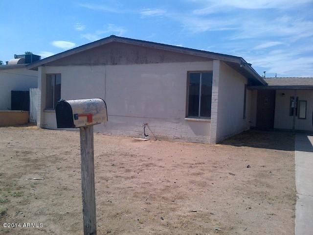 2208 W Danbury Rd., Phoenix, AZ 85023