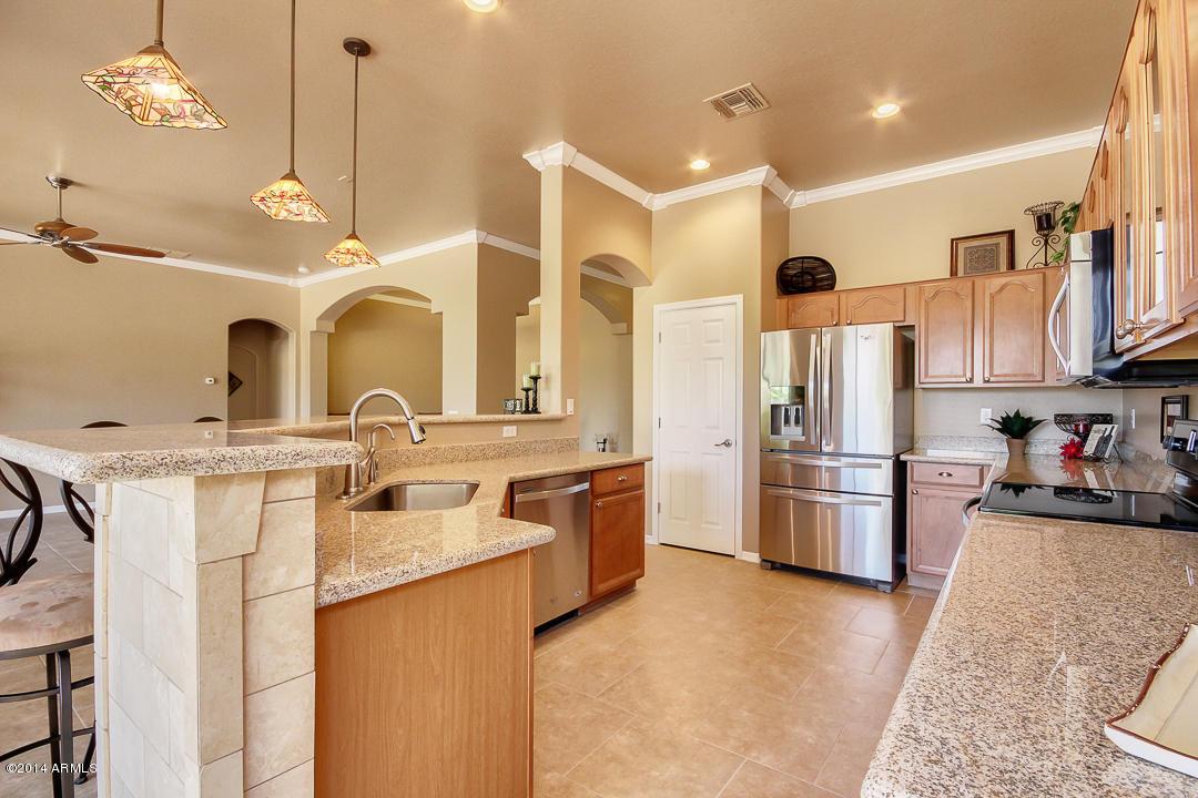 4323 S Columbine Way, Gold Canyon, AZ 85218