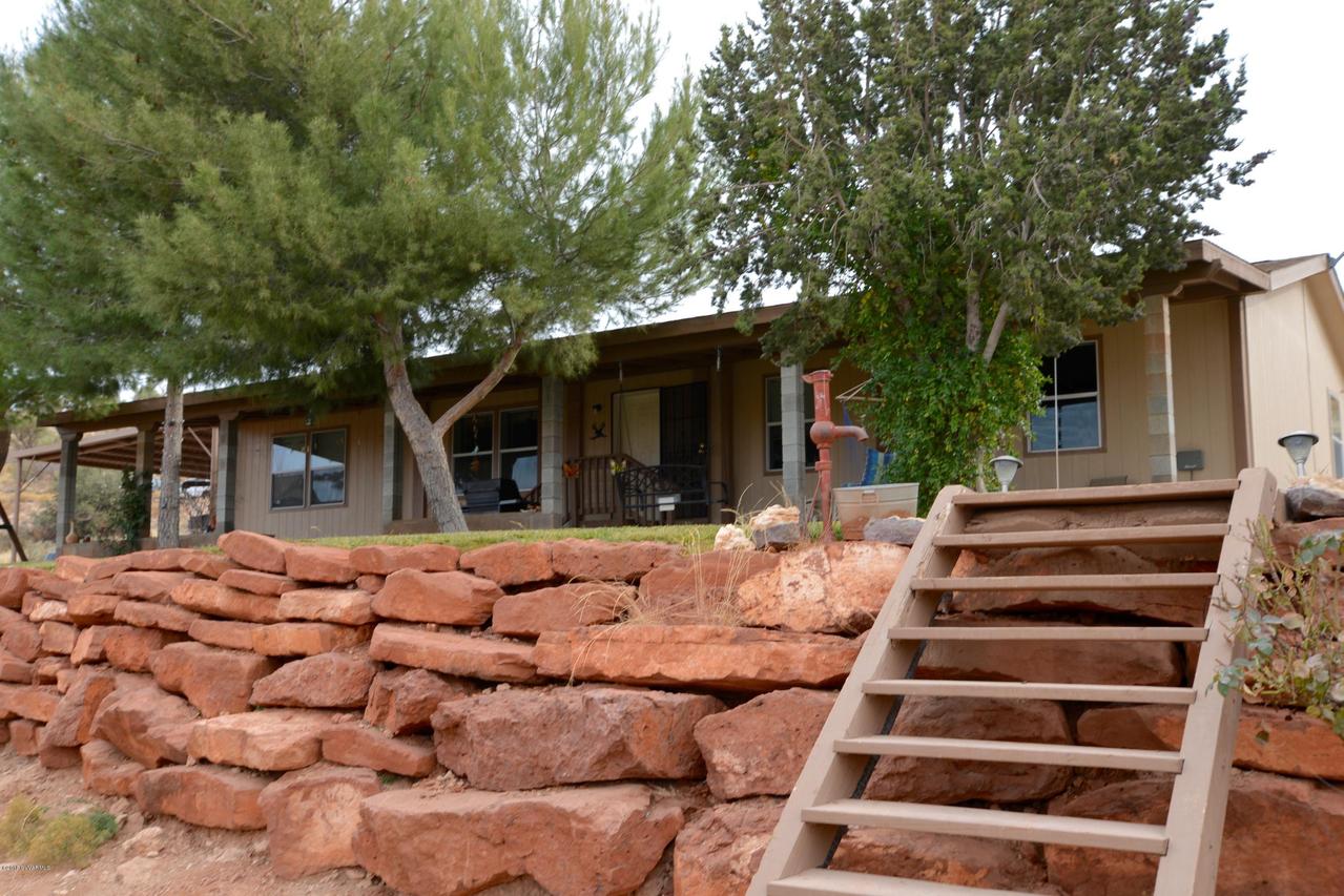 2855 Desert Willow Dr., Rimrock, AZ 86335