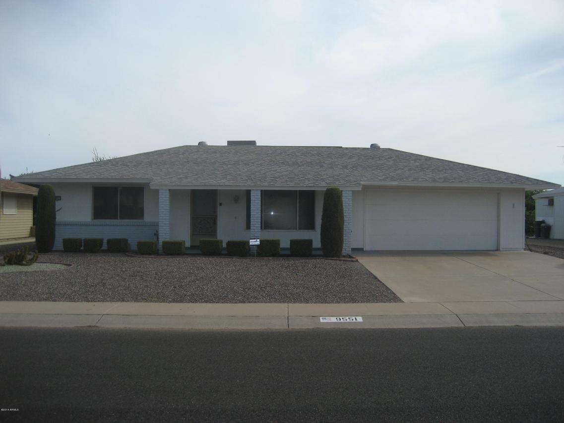 9551 W Manzanita Dr., Sun City, AZ 85373