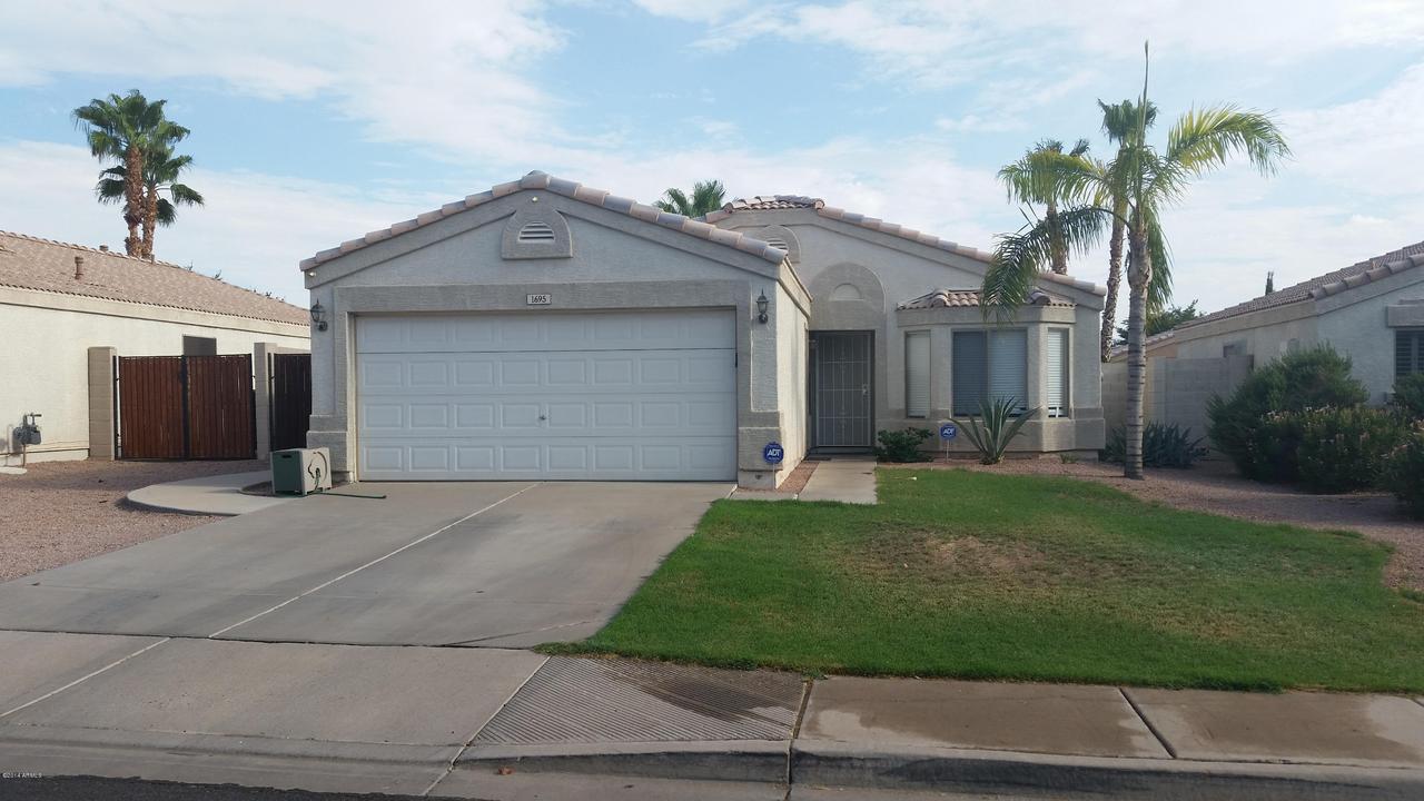 1695 E Amber Ln., Gilbert, AZ 85296