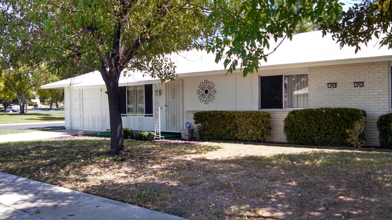 9863 W Country Club Ct., Sun City, AZ 85373