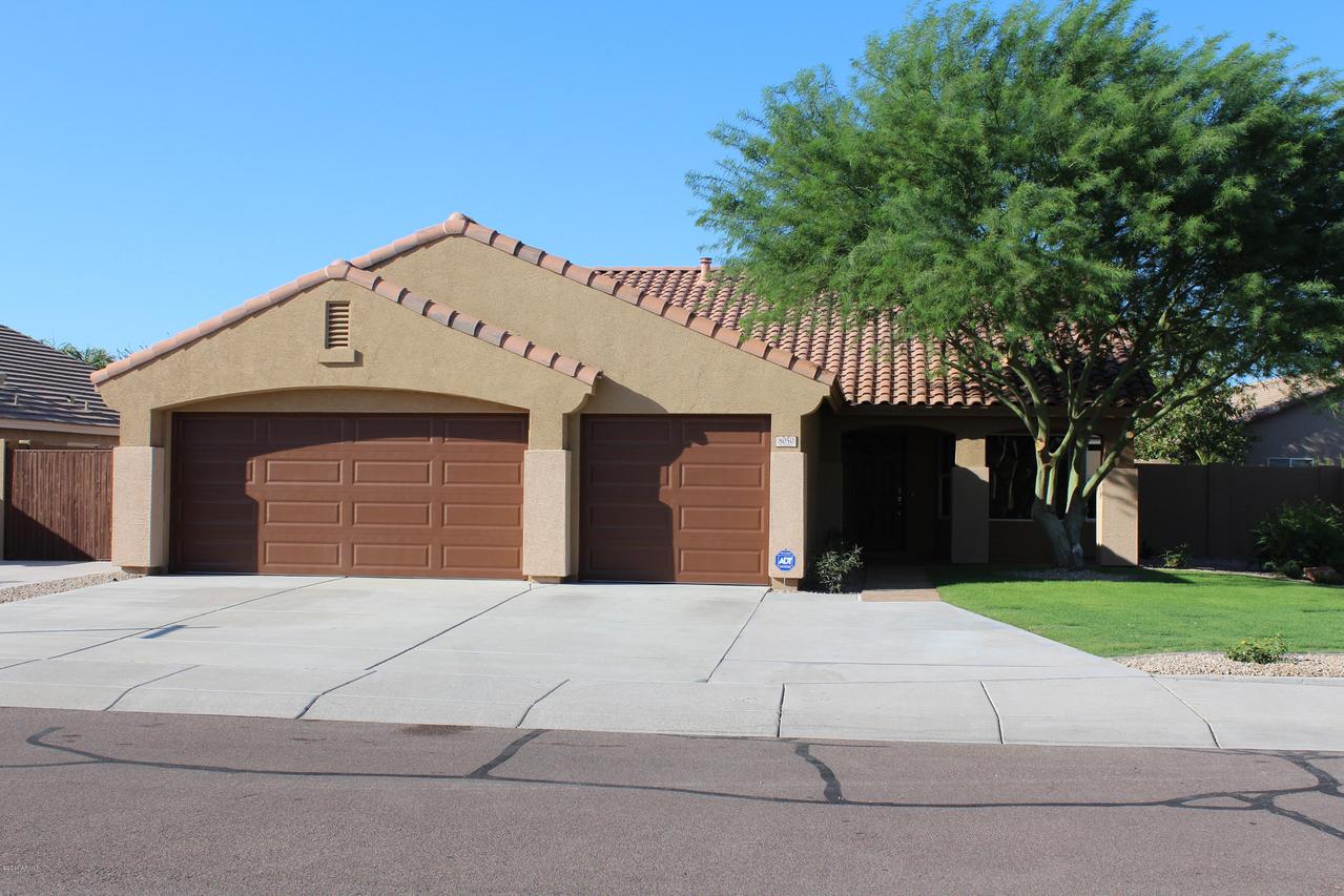 8050 W Rose Garden Ln., Peoria, AZ 85382