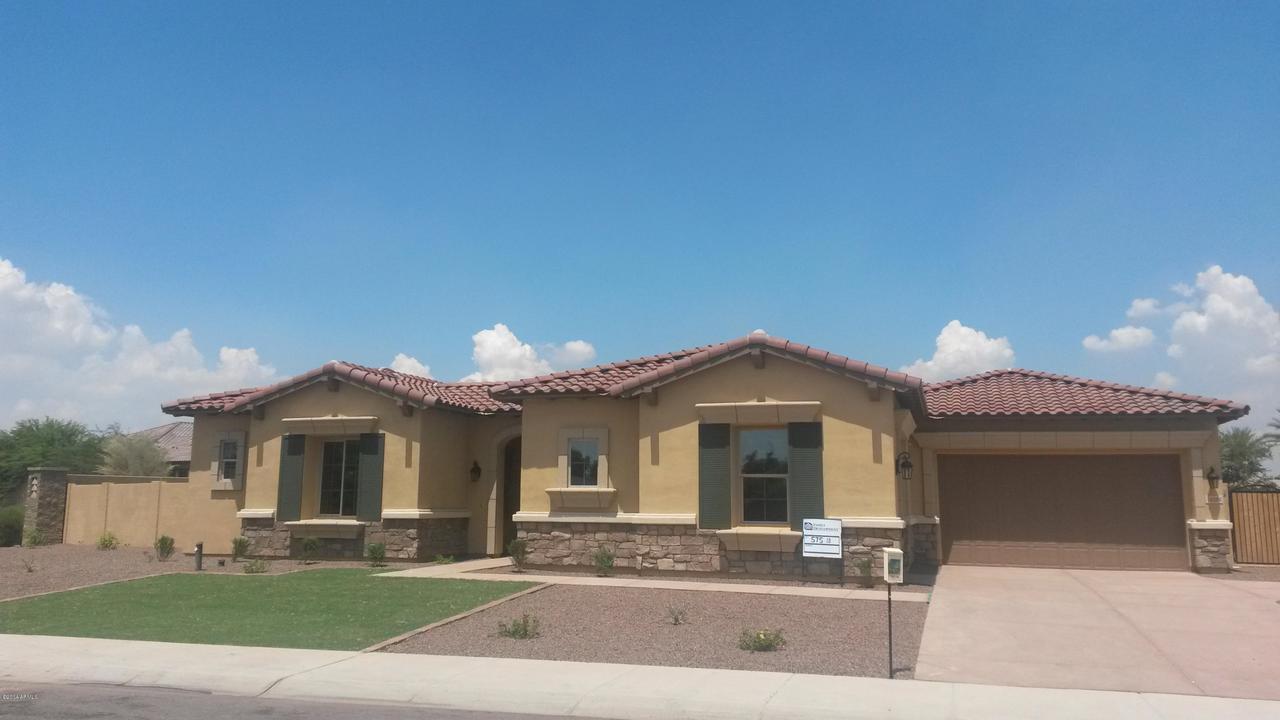 14584 W Lajolla Dr., Litchfield Park, AZ 85340