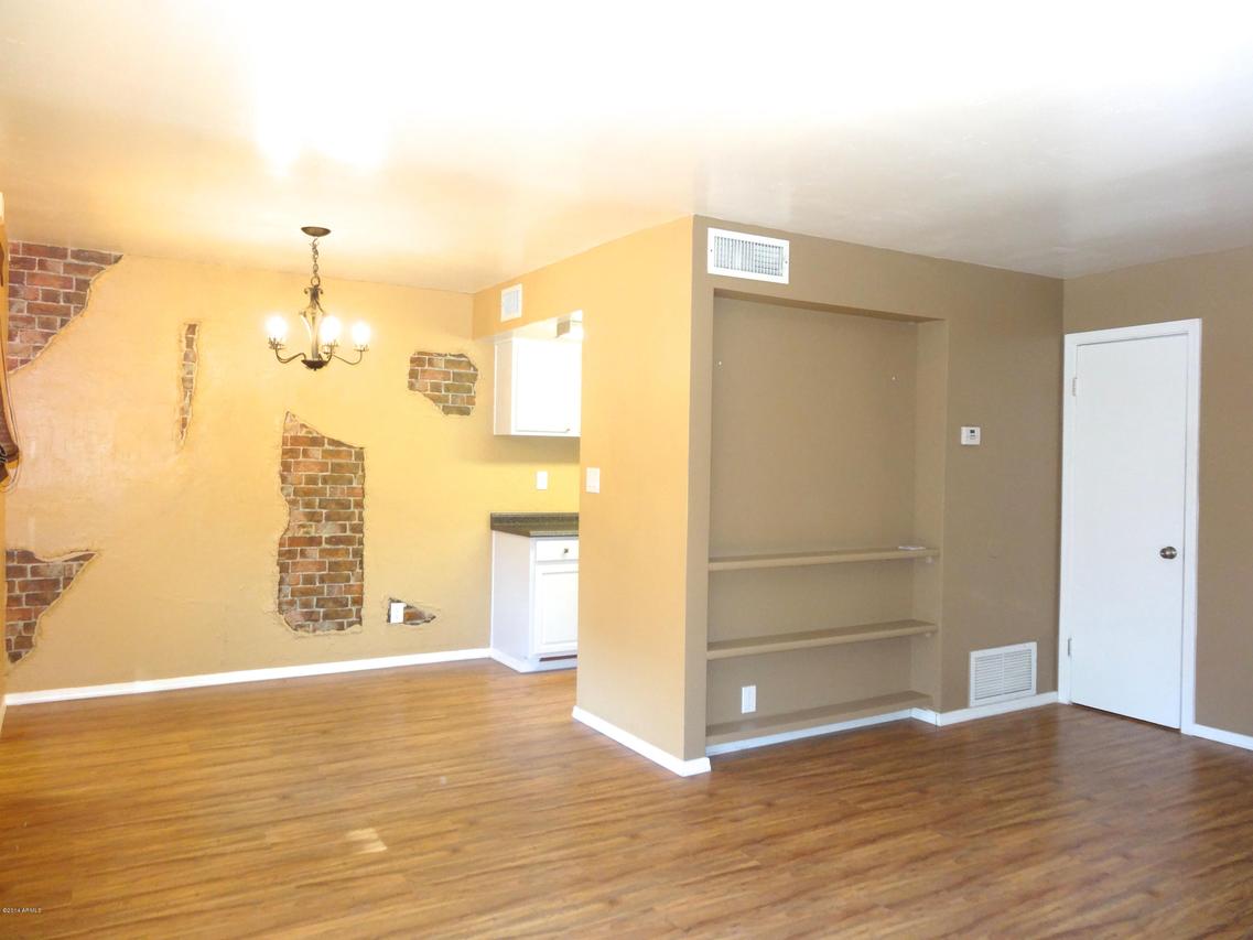 600 S Dobson Rd. #15, Mesa, AZ 85202