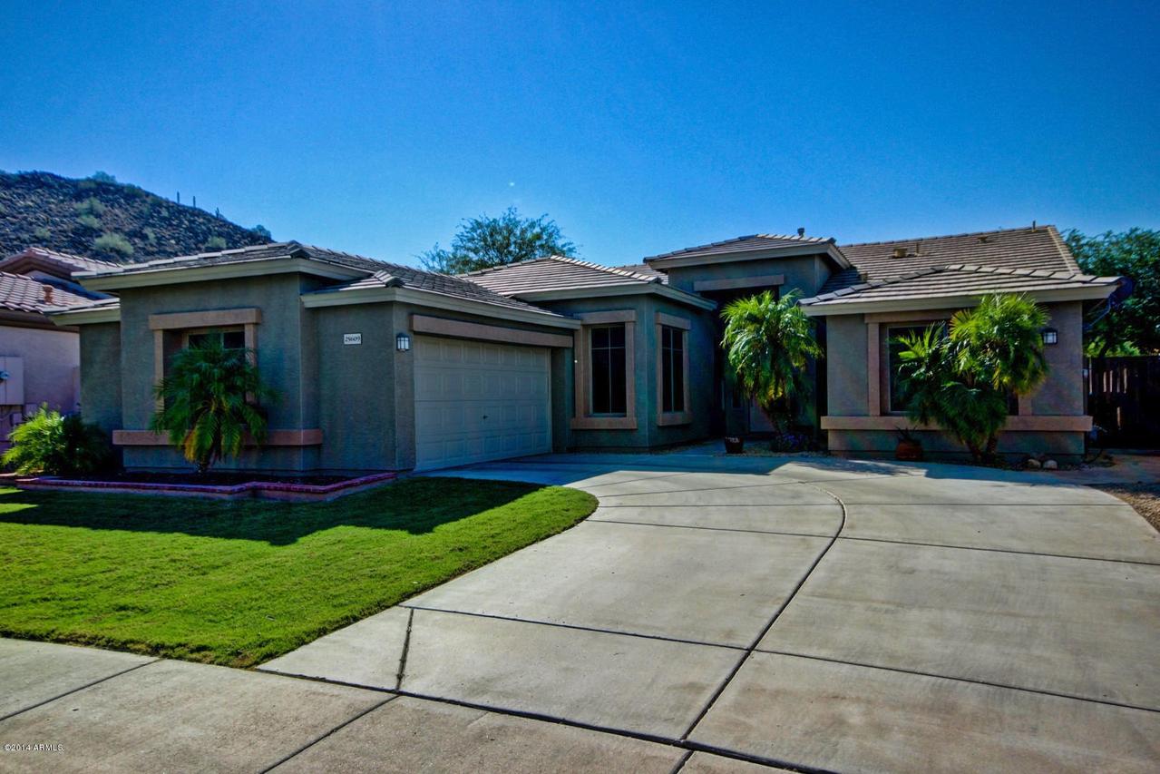 25609 N Singbush Loop, Phoenix, AZ 85083