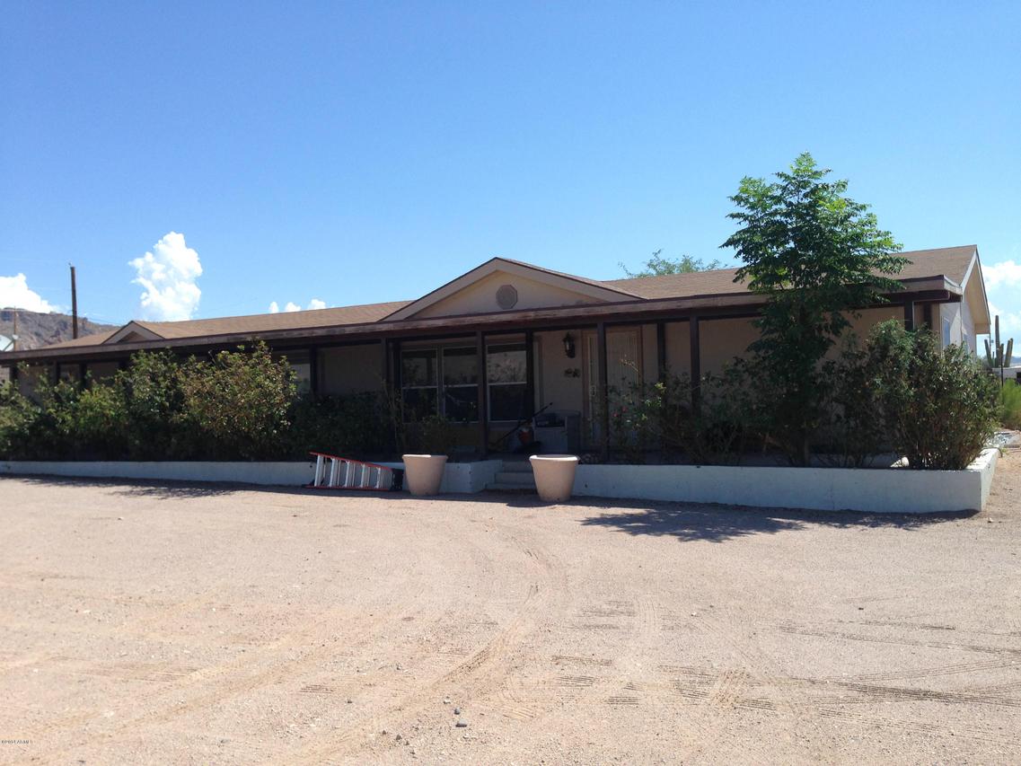 1025 W Kaniksu St., Apache Junction, AZ 85120
