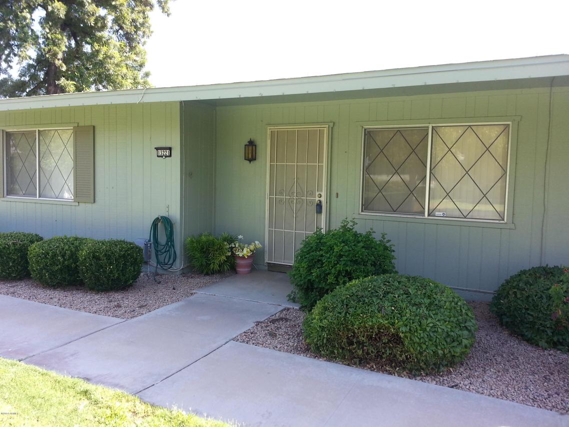 13221 N 110th Ave., Sun City, AZ 85351