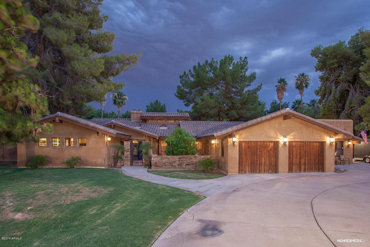 8321 S Terrace Rd., Tempe, AZ 85284