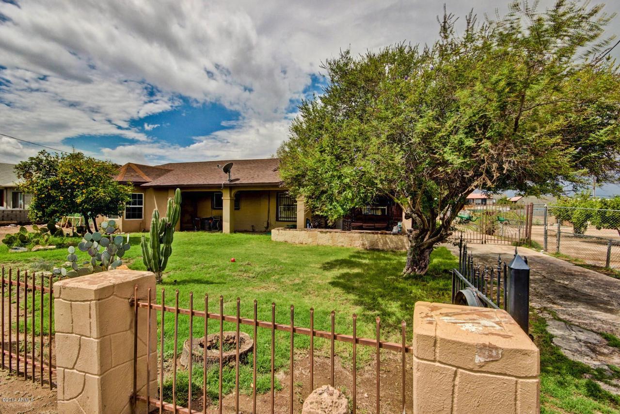 5434 S 3rd St., Phoenix, AZ 85040