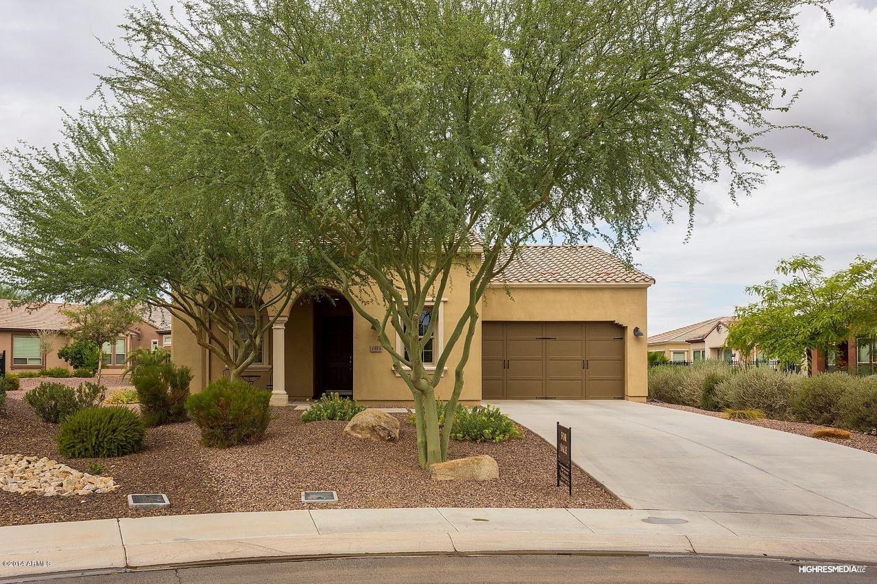1511 E Luminous Ln., San Tan Valley, AZ 85140