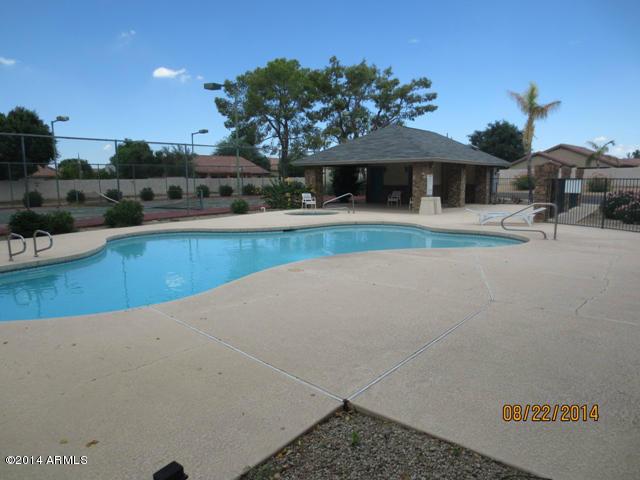 6610 W Kingston Ln., Glendale, AZ 85306